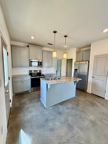 Taylor Road Cottages Photo 1