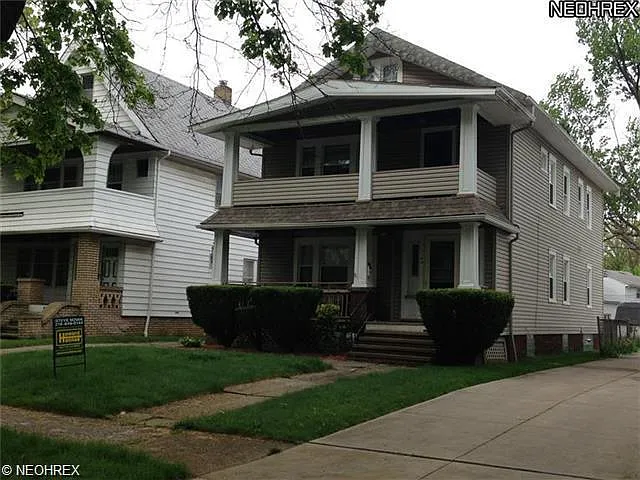 3364 W 131st St photo 1