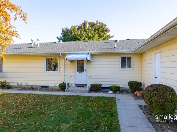 5844 Leisure South Dr SE, Kentwood, MI 49548