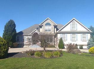 952 Marquette Dr NE, Lancaster, OH 43130