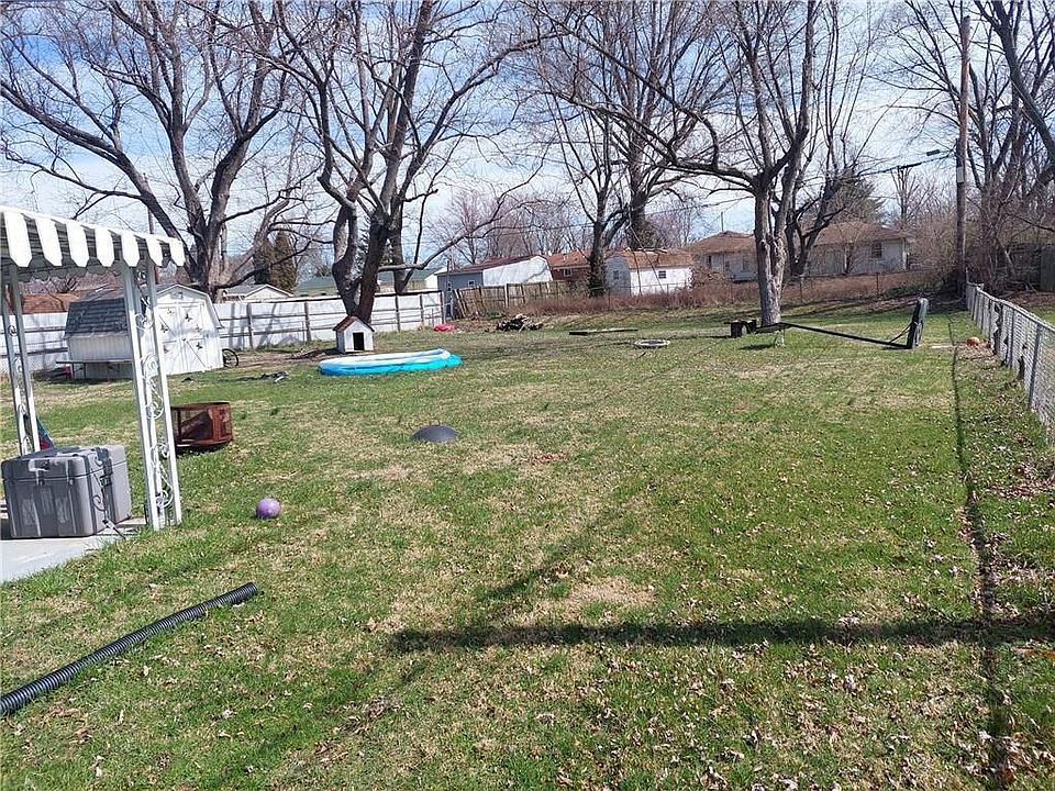 2nd image of 2725 N Kristen Dr