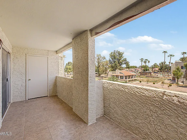 540 N May St #3113 — Photo 15