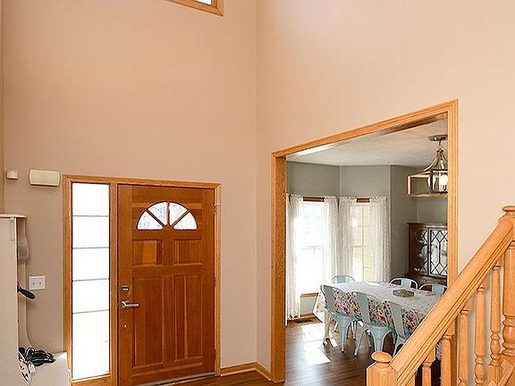 4th image of 6440 N 150th St