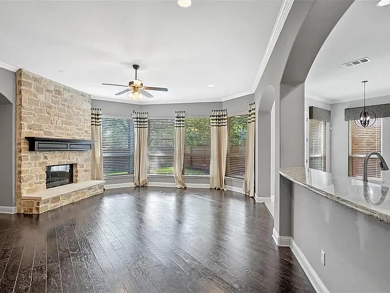 409 Spanish Mustang Dr — Photo 5