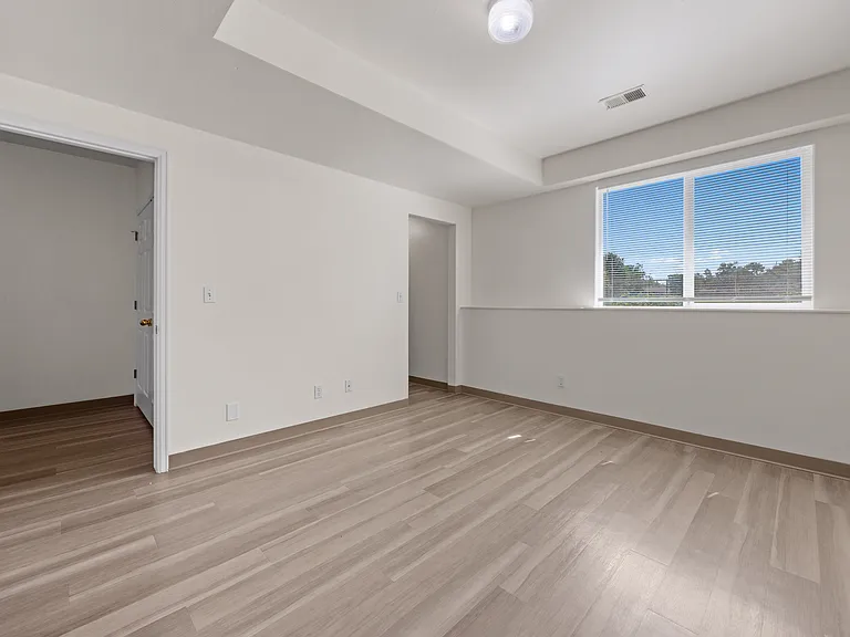Glenmoor Townhomes — Photo 22