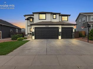 7502 Peachleaf Dr, Colorado Springs, CO 80925