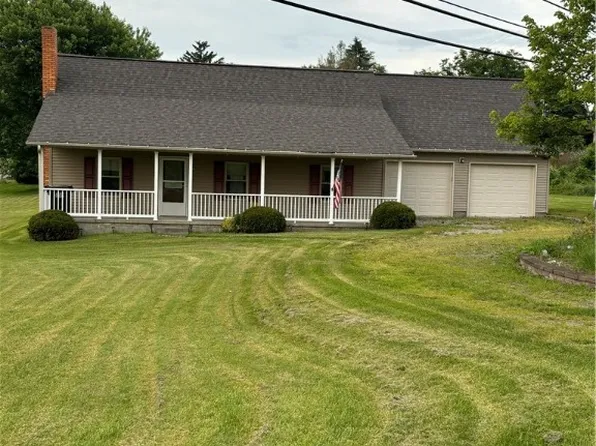 3661-3661 Princeton Rd, New Castle, PA 16101