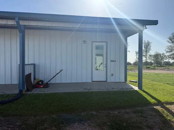 7002 Old Colony Line Rd #A, Lockhart, TX 78644