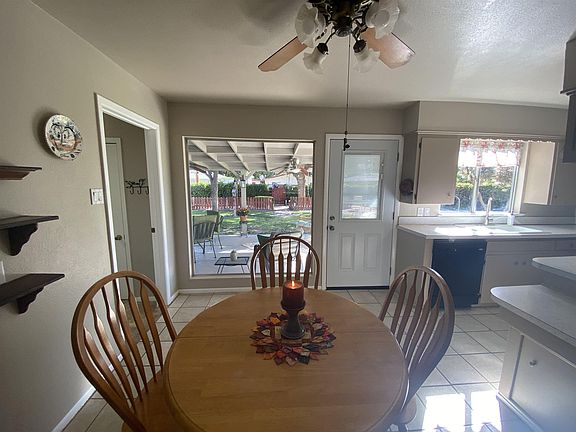 5th image of 3013 Encanto Dr