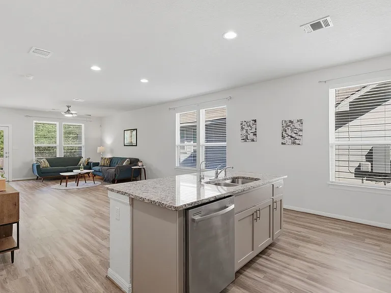 15055 Summer Lynn Pl — Photo 6