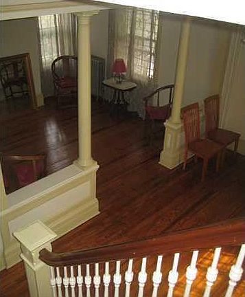 4th image of 47 Hamilton Ave