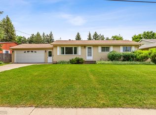 513 9th Ave W, West Fargo, ND 58078