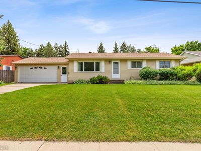 513 9th Ave W, West Fargo, ND, 58078