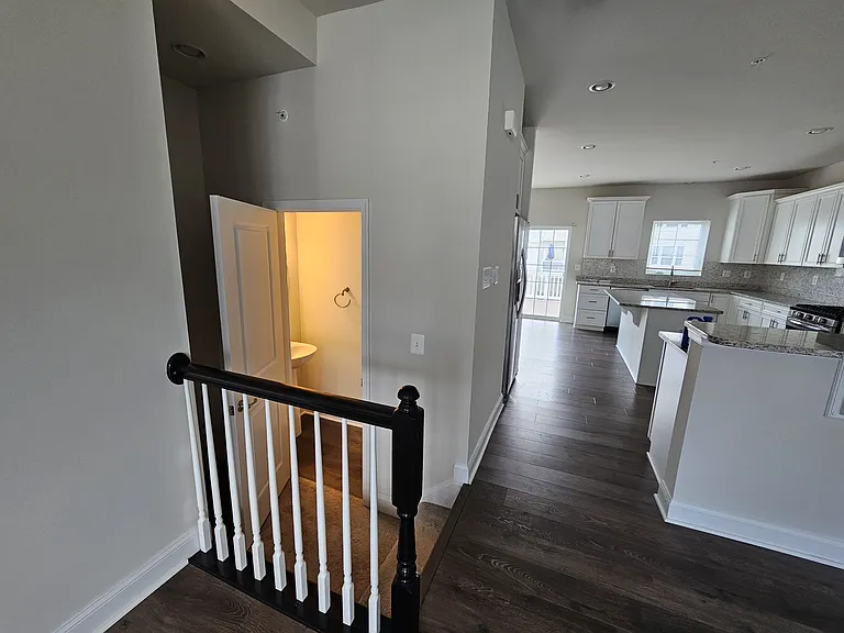 625 Heathland Trl — Photo 10