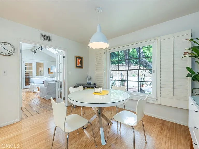 11446 Amanda Dr — Photo 10