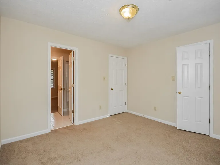 175 Meadowbrook Dr — Photo 14