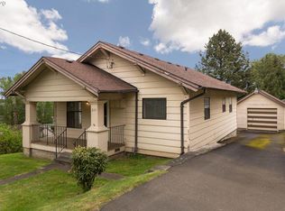 211 W 7th St, Rainier, OR