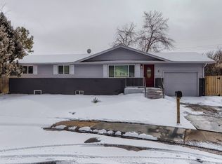 11 Bruce Pl, Longmont, CO 80501