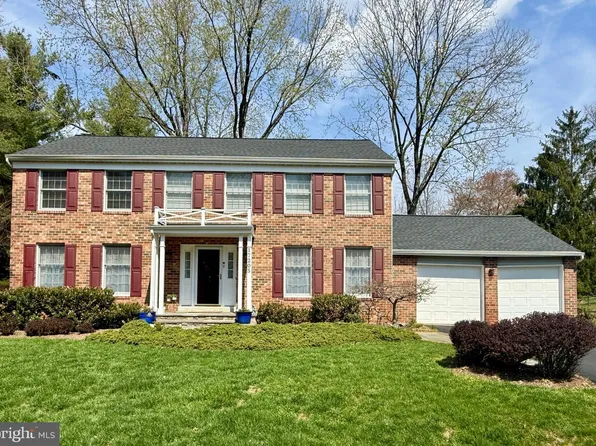 17205 Blossom View Dr, Olney, MD 20832