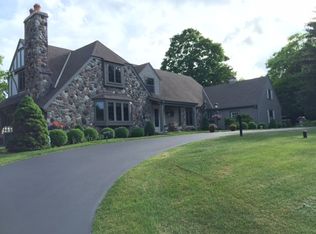 4271 Upland Dr, Colgate, WI 53017