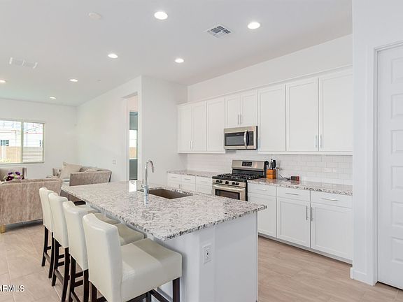 2nd image of 4017 W La Mirada Dr