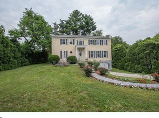 1 Larchmont Cir, Broomall, PA 19008