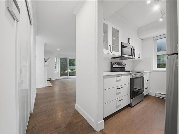 4th image of 729 W 7th Ave