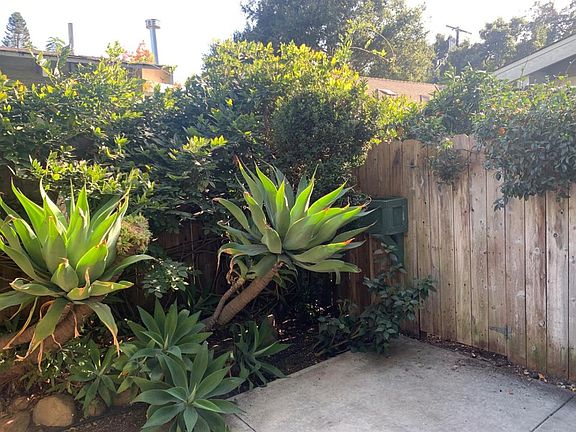 5th image of 2528 Orella St Unit B