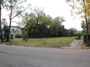 2131 Maroneal St, Houston, TX 77030