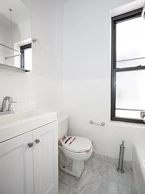 Rented by City Connections Realty | media 51