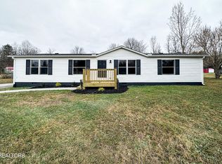 5246 Morganton Blvd, Greenback, TN 37742