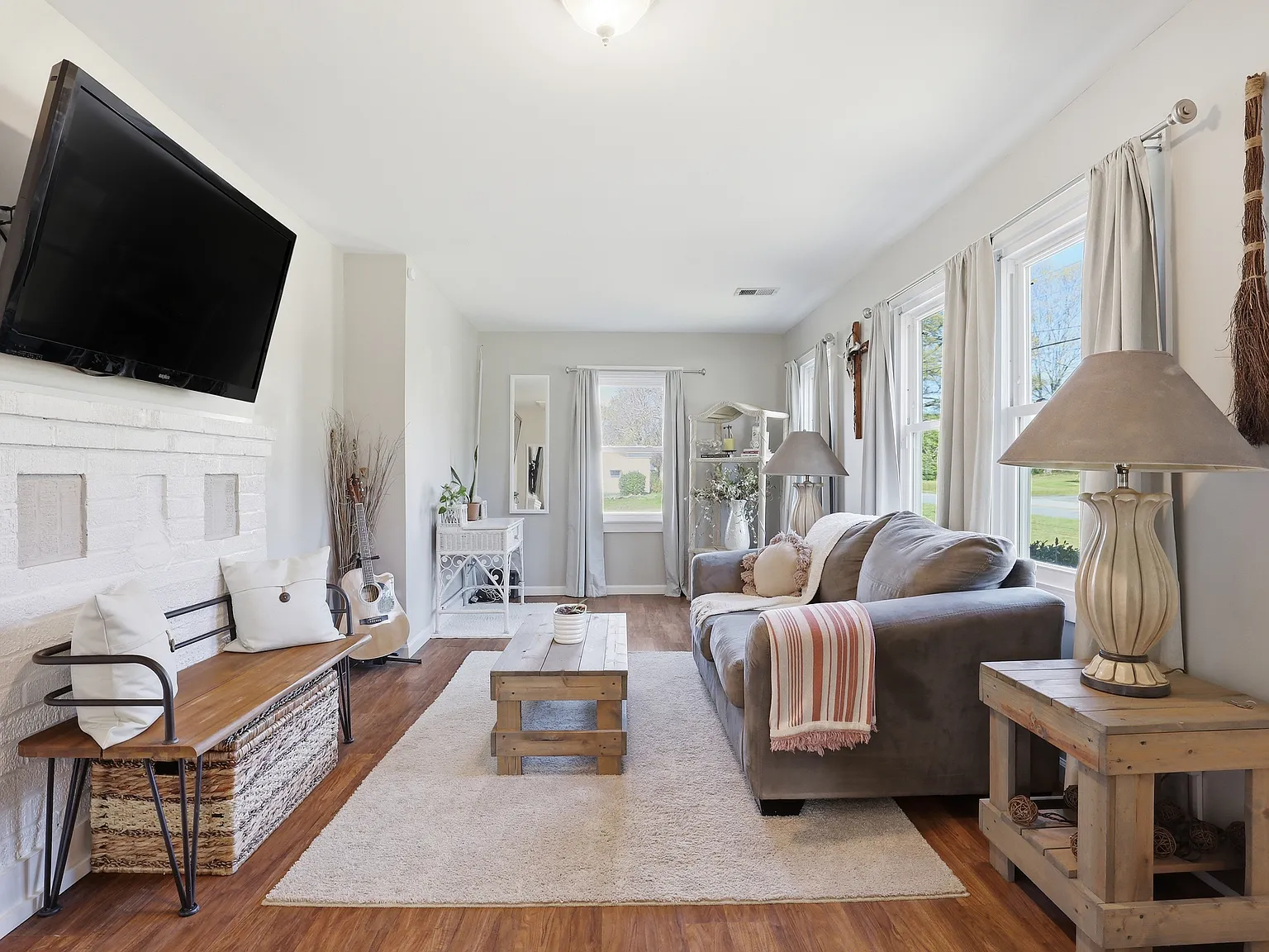 2 bed, 730 sqft, $1,150 — Photo 4