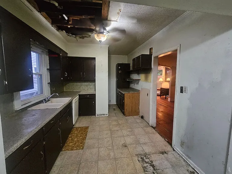 516 E Hudson St — Photo 7