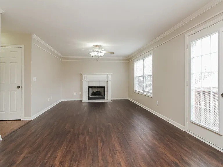 3609 Bentfield Dr — Photo 5