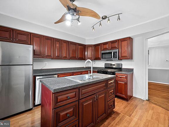 4th image of 1432 Boxwood Dr