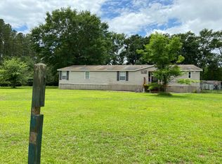 31 NE Neil St, Ludowici, GA 31316