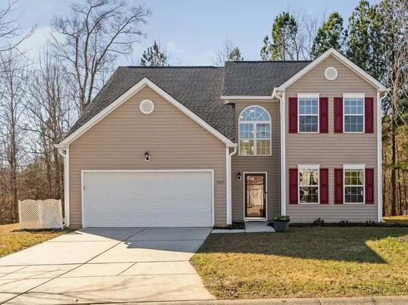 1005 Golden Crest Dr, Durham, NC 27704