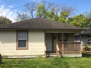 4222 Sullivan St, Beaumont, TX 77705