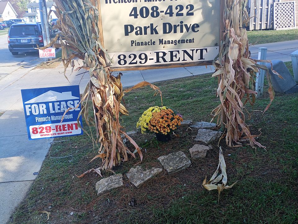 1st image of 422 C Park Dr