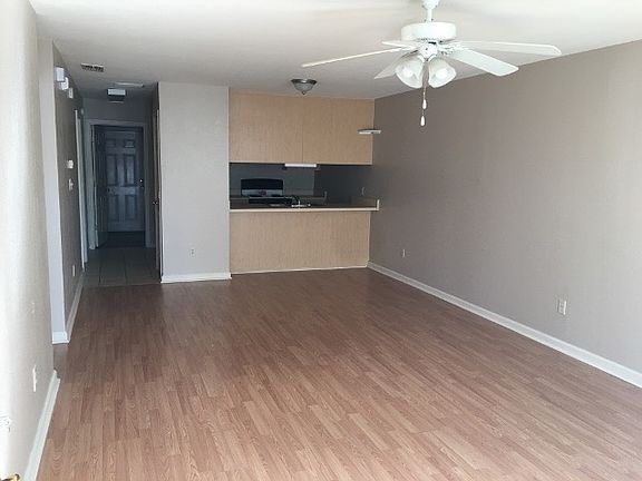 2nd image of 2719 W Tharpe St APT 34