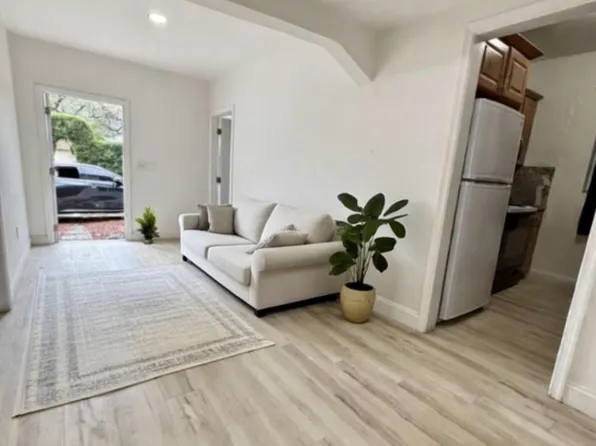 3033 NW 15th St #1, Miami, FL 33125