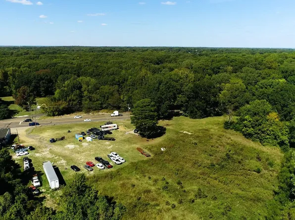 935 Lake Miguel Ln, Memphis, TN 38109