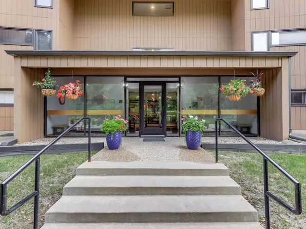 705 E Burnsville Pkwy APT 114, Burnsville, MN 55337