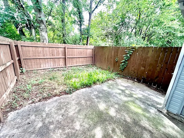 230 Marinawoods Dr SE #A — Photo 17