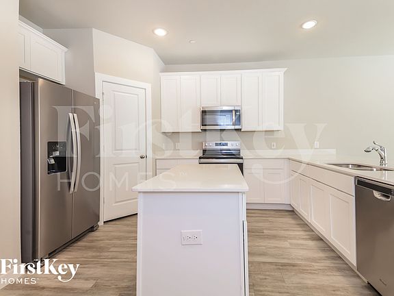 5th image of 322 Nima Ln
