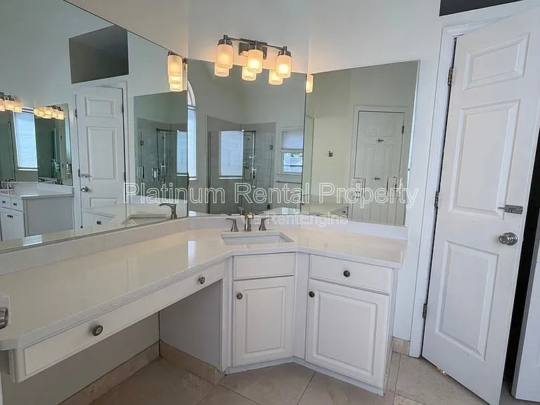 5975 Waterford Pl — Photo 20