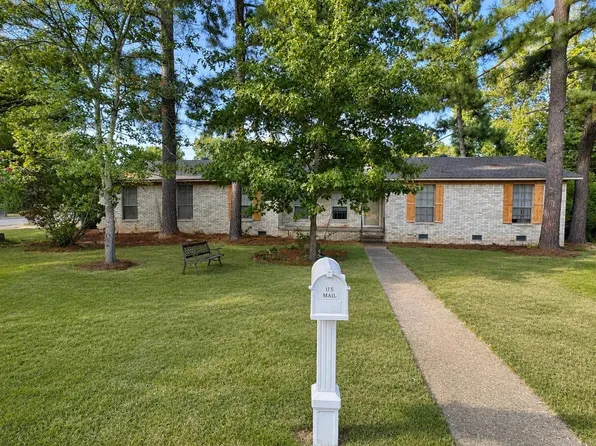 122 Berkshire Cir, Jacksonville, AR 72076