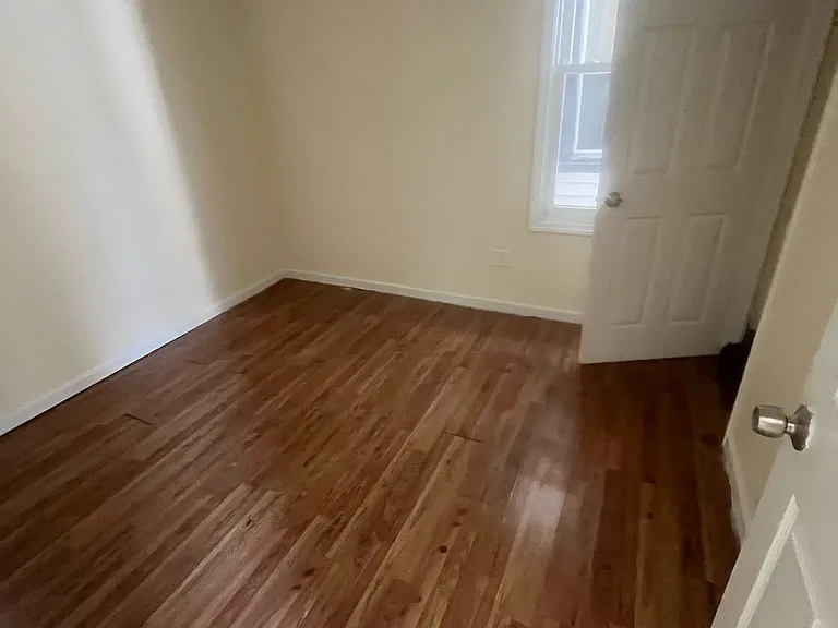 746 S 16th St #1 — Photo 5
