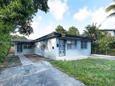 1519 NW 40th St, Miami, FL, 33142