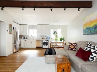 20 Eastwind St APT 3, Marina Del Rey, CA 90292